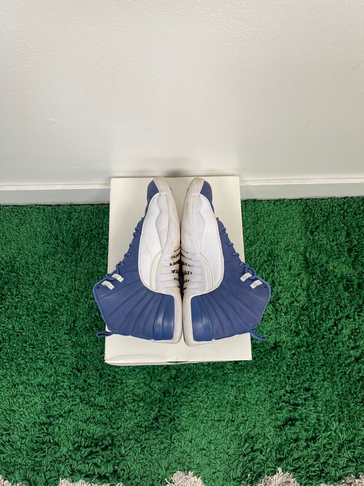 Used Jordan 12 Retro Indigo