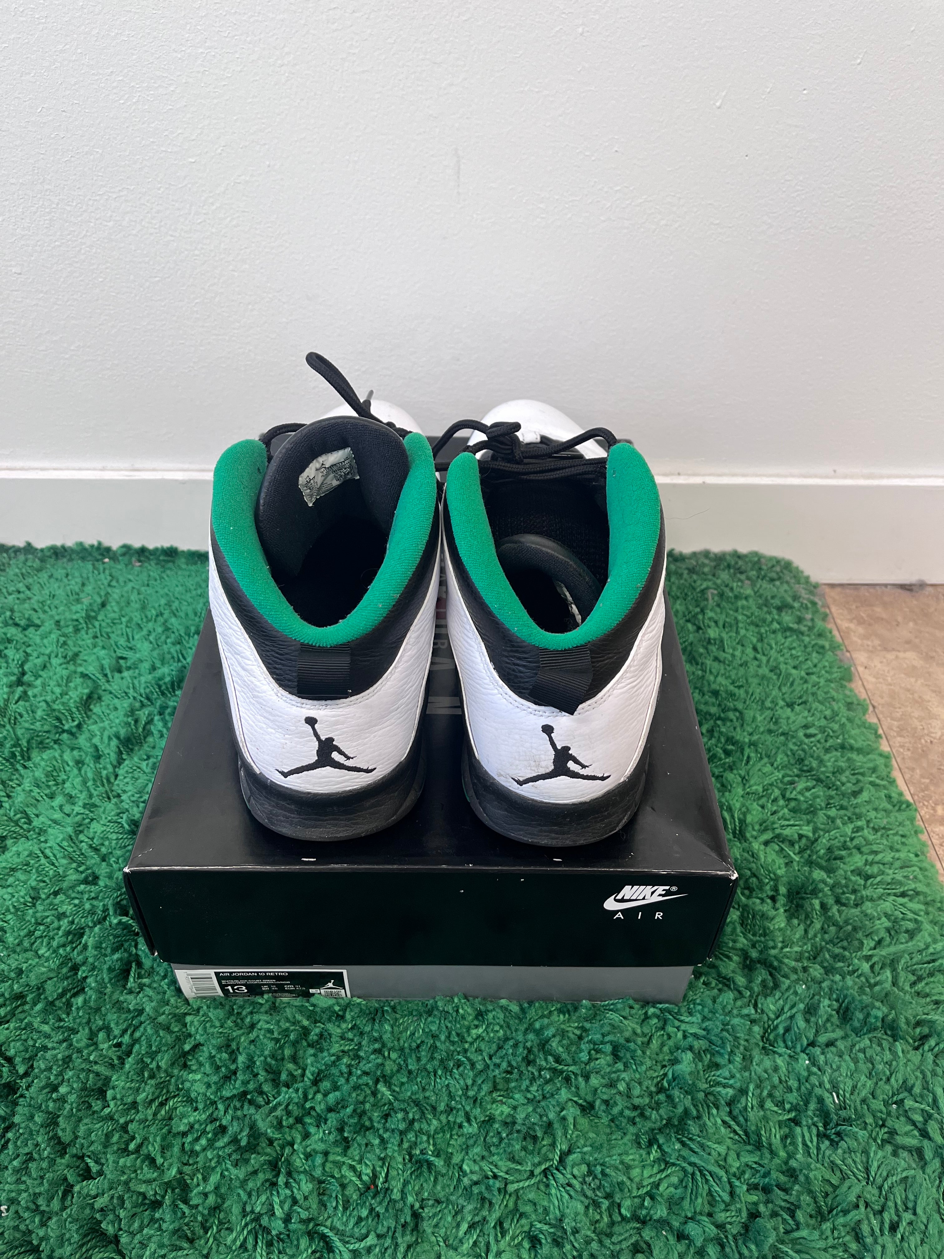 Used Jordan 10 Retro Seattle (Men’s)