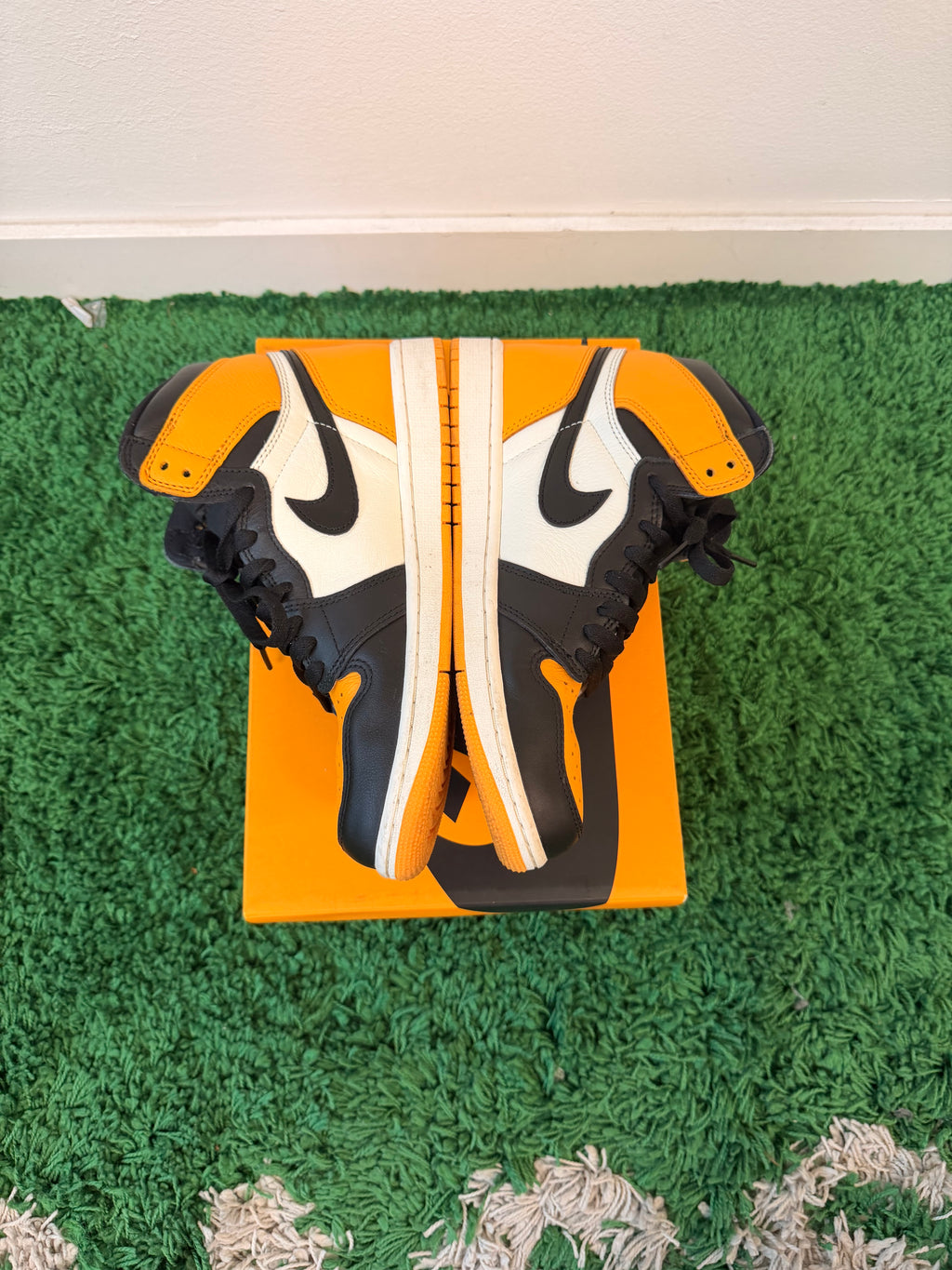 Used Jordan 1 Retro High Taxi (Men’s)