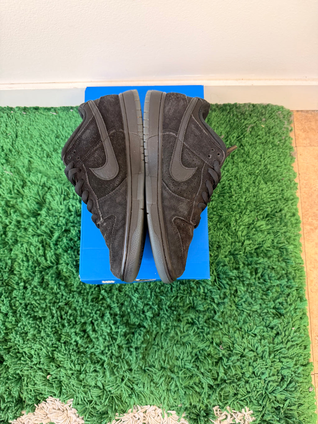 Used Nike Dunk Low Undefeated 5 On It Black (Men’s)
