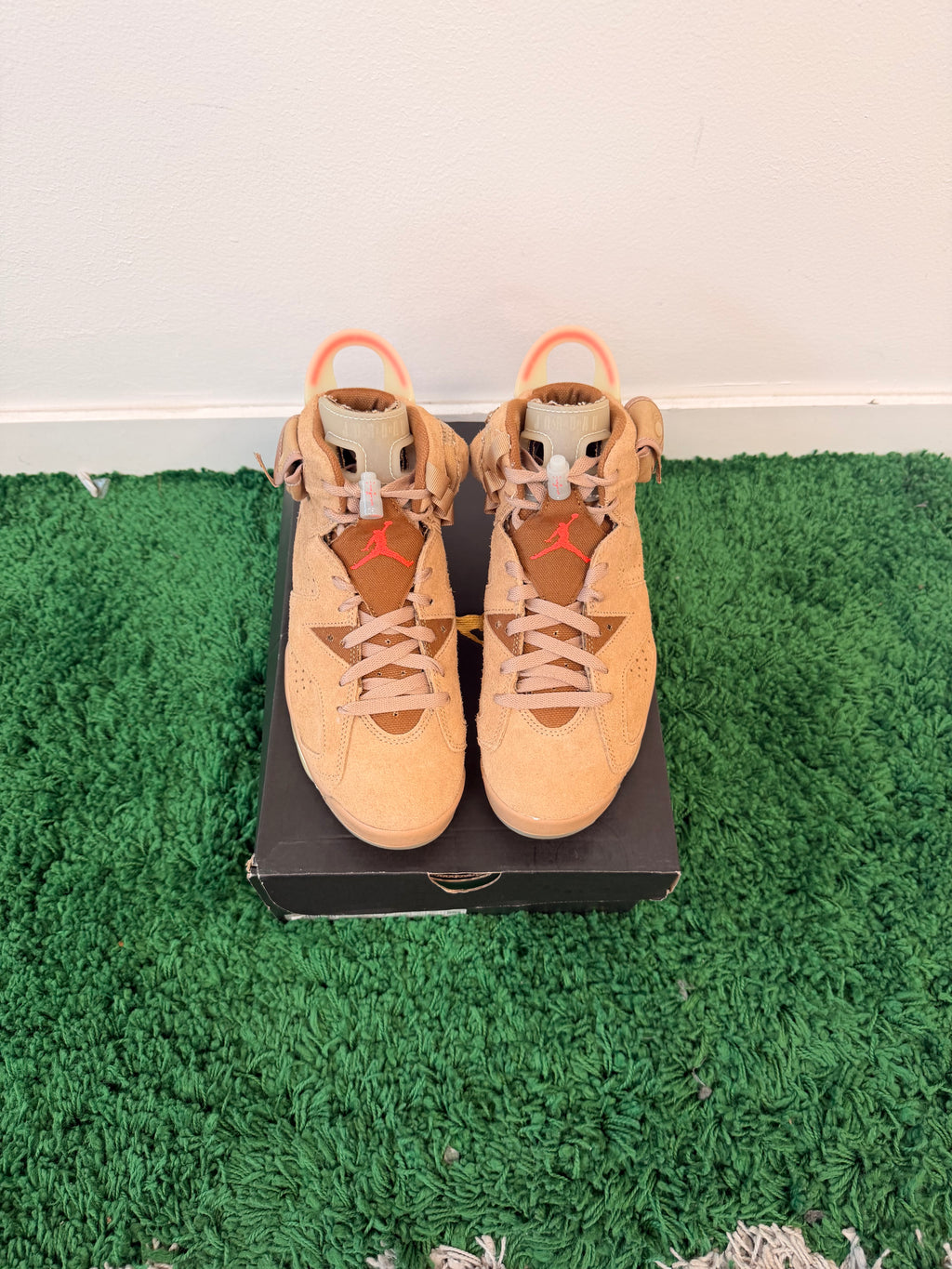 Used Jordan 6 Retro Travis Scott British Khaki (Men’s)