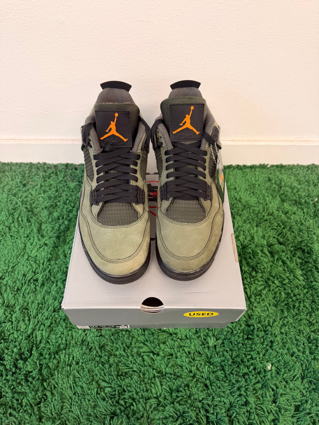 Used Jordan 4 Undefeated (Men’s)