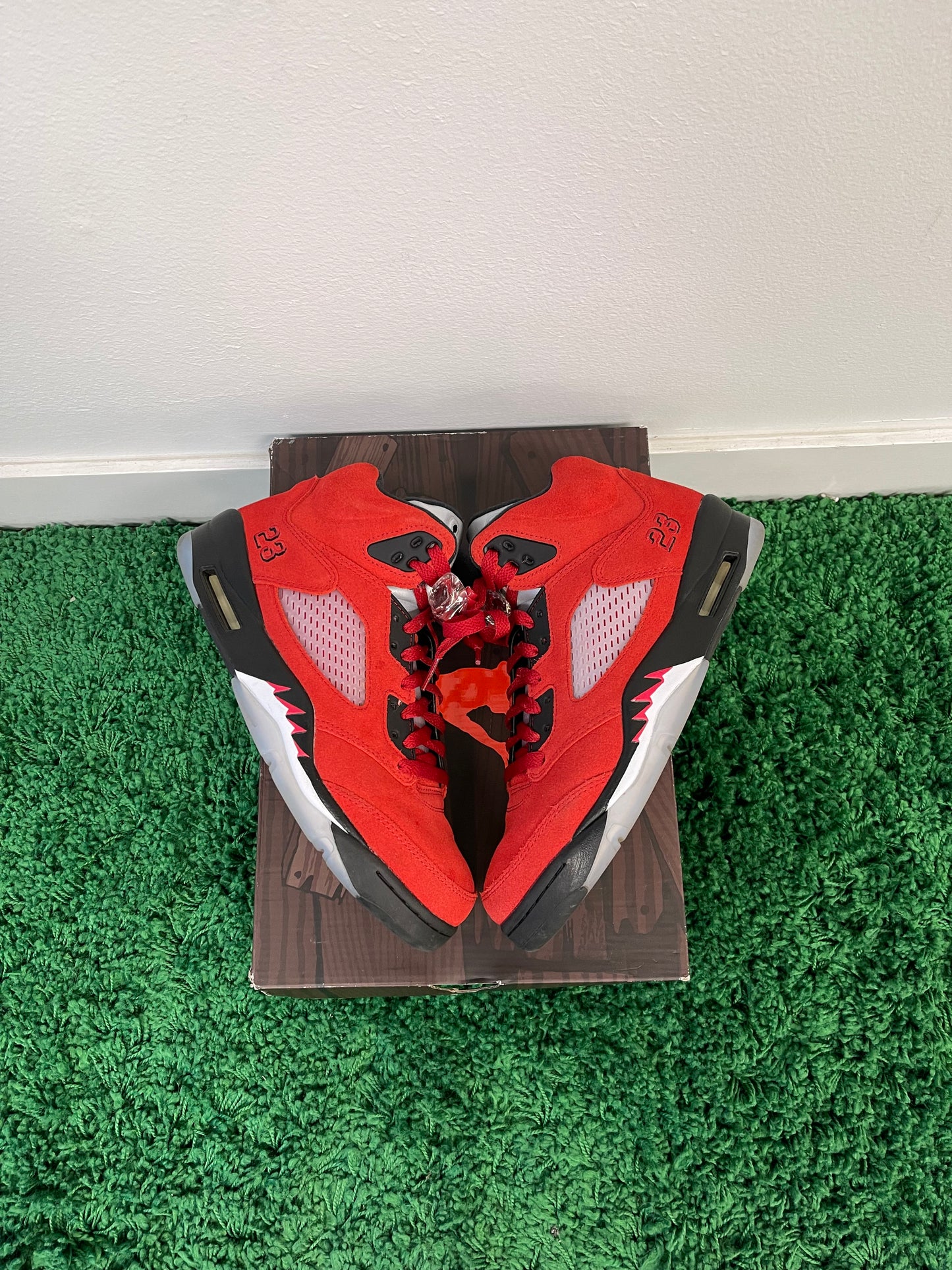 Used Jordan 5 Retro Raging Bull Red (Men’s)