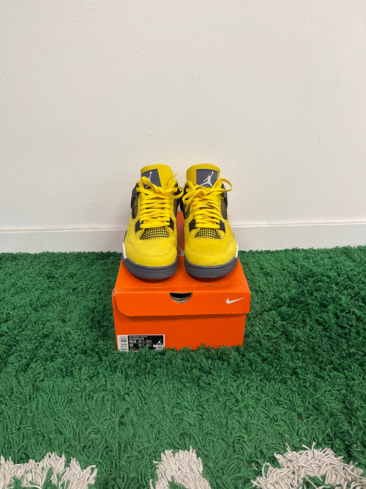 Used Jordan’s 4 Retro Lightning B Grade (Men’s)