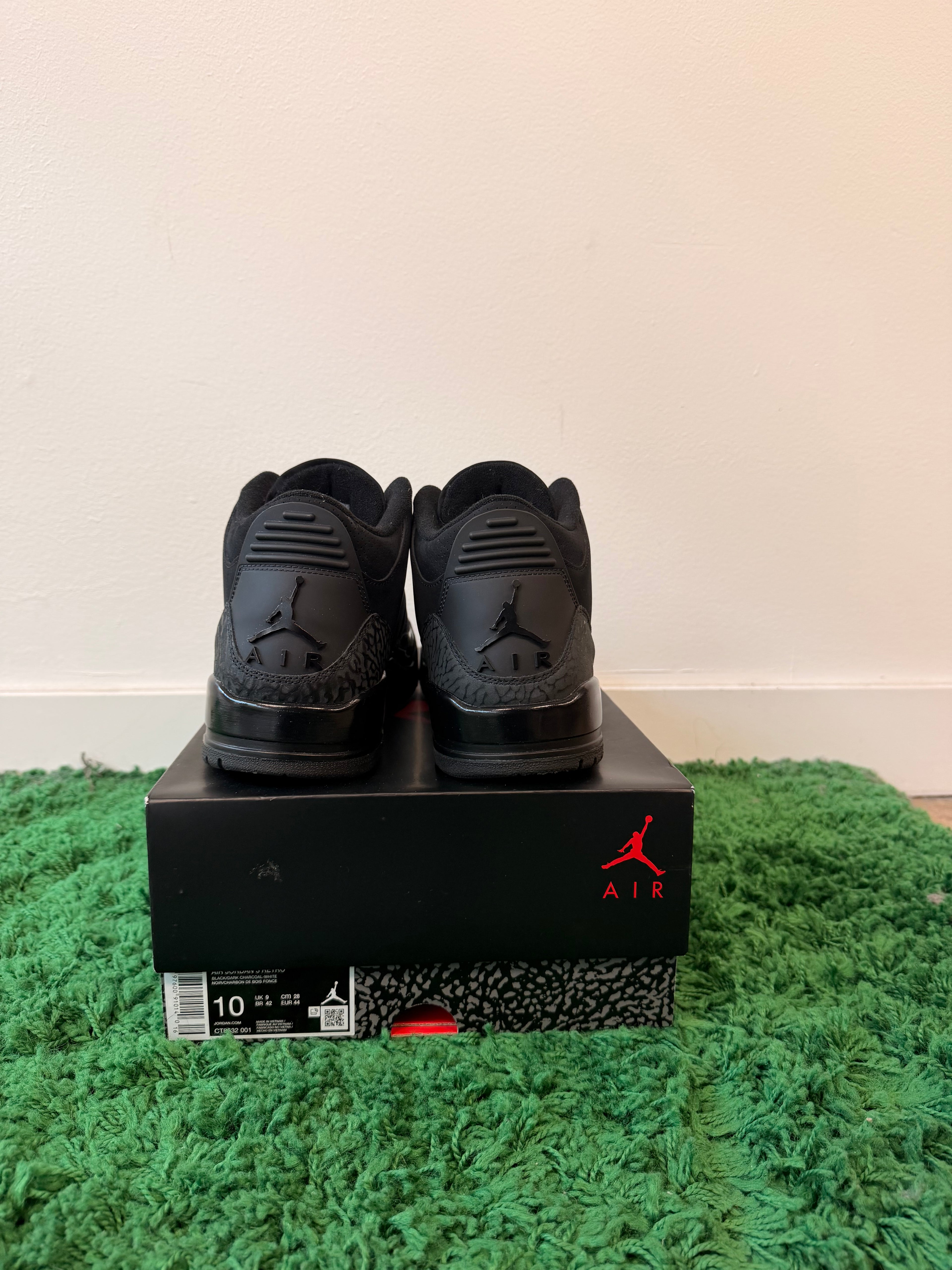 USED Jordan 3 Black Cat (Men’s)