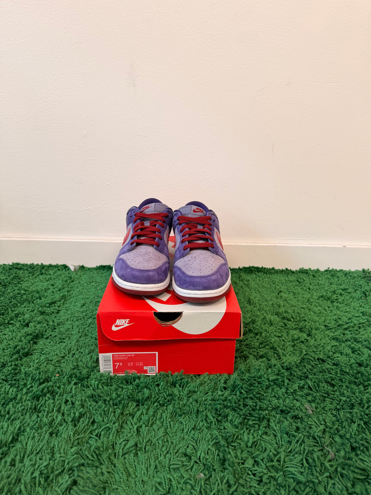 Used Nike Dunk Low Plum (Men’s)