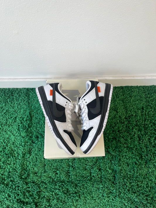 Used Nike SB Dunk Low Tightbooth (Men’s)