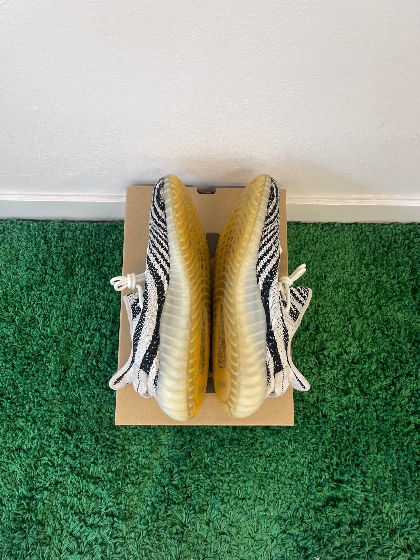 Used Adidas Yeezy Boost 350 V2 Zebra