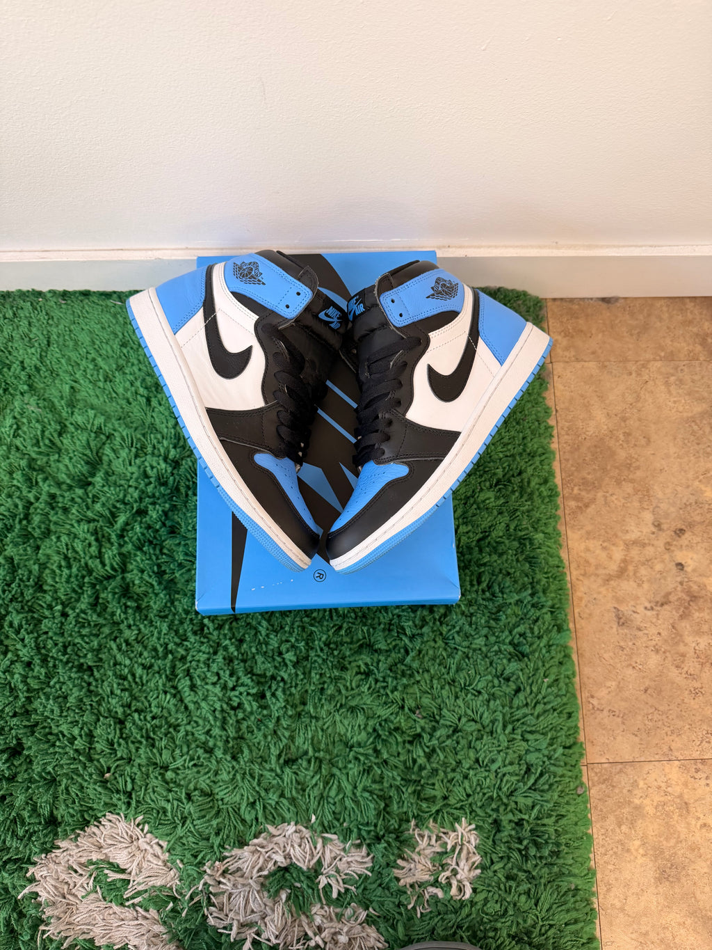 Used Jordan 1 Retro High UNC Toe (Men’s)