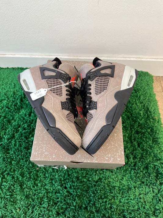 USED Jordan 4 Retro Taupe Haze (Men’s)