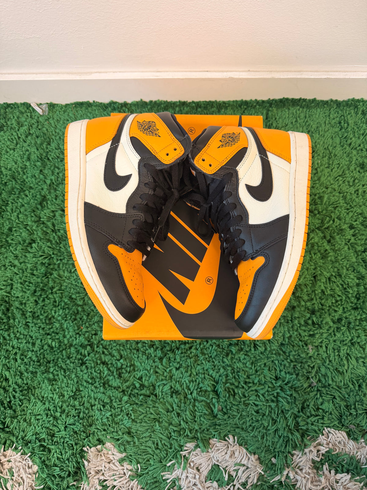 Used Jordan 1 Retro High Taxi (Men’s)