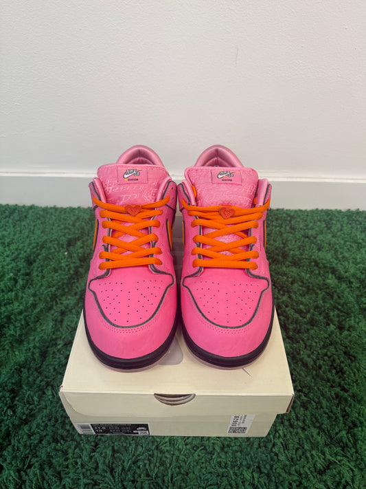 USED Nike SB Dunk Low The Powerpuff Girls Blossom (Men’s)