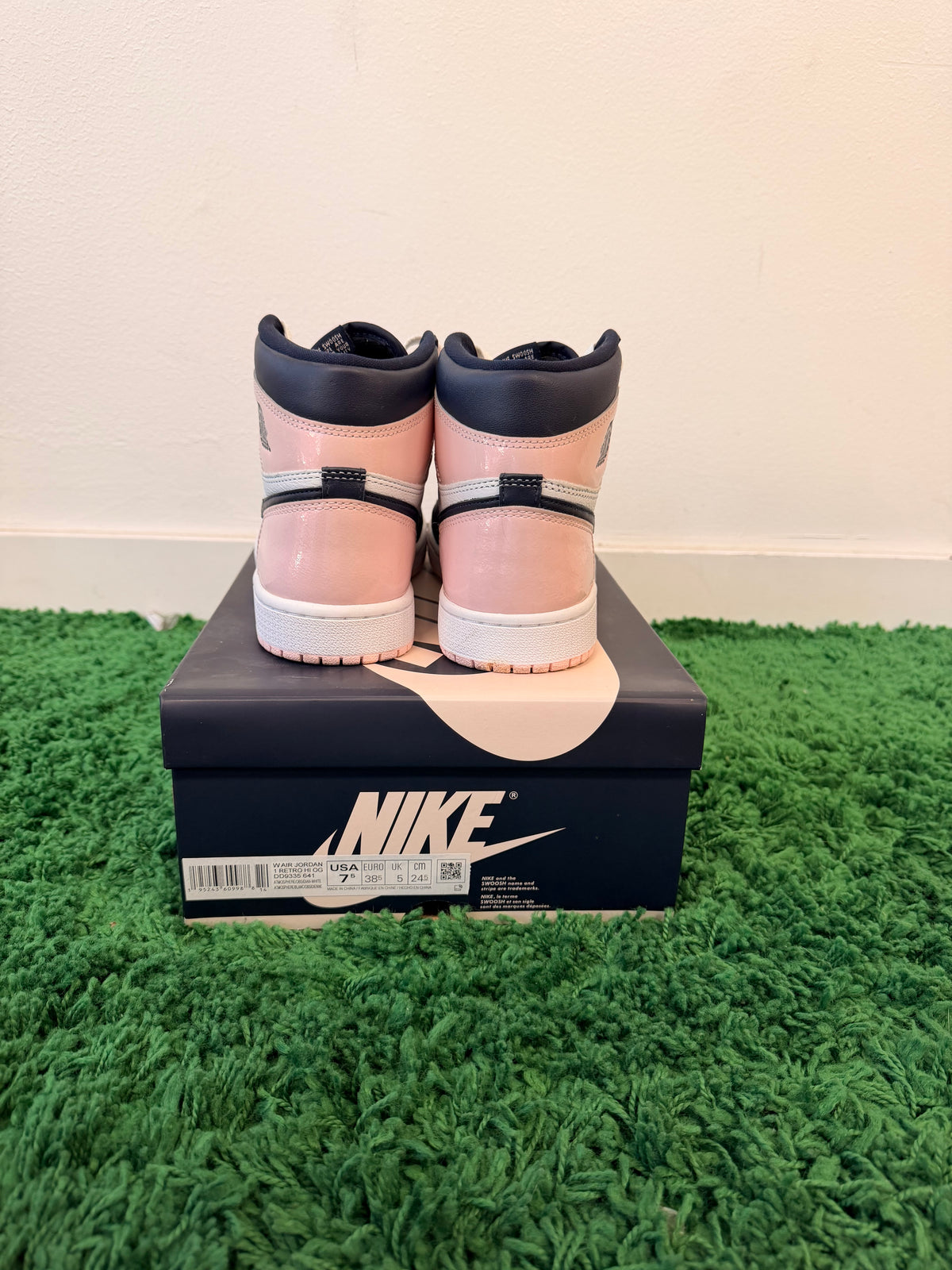 Used Jordan 1 Retro High OG Atmosphere (Women’s)