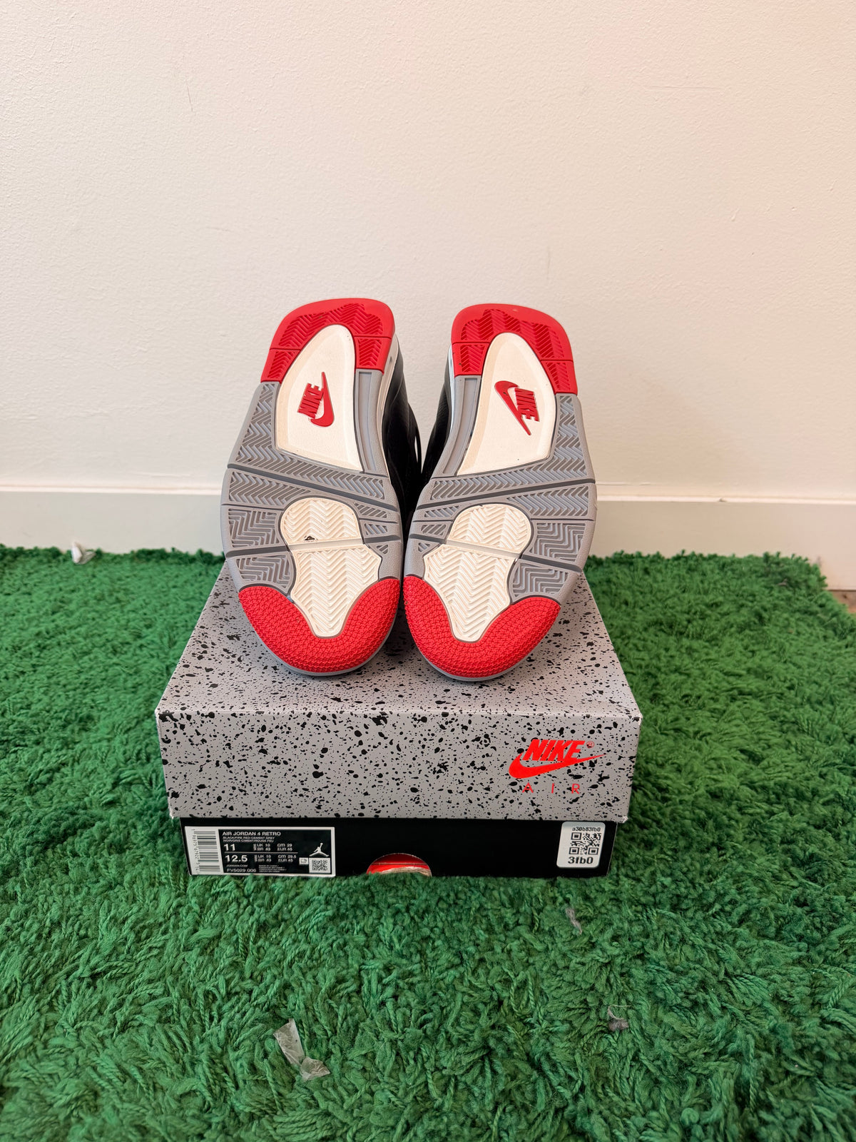 Used Jordan 4 Retro Bred Reimagined (Men’s)