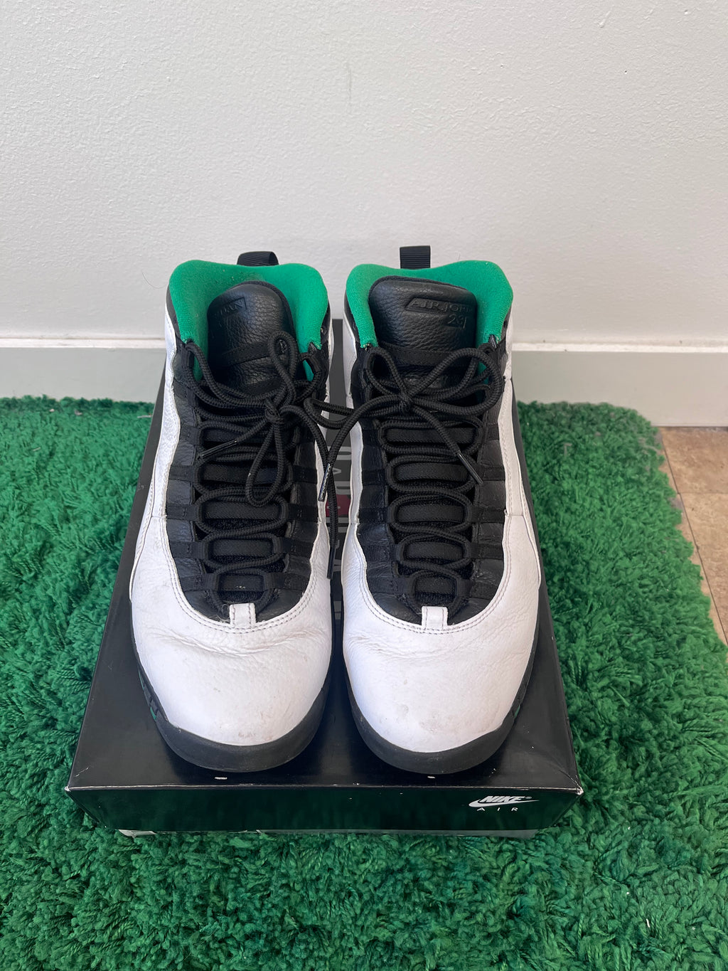 Used Jordan 10 Retro Seattle (Men’s)