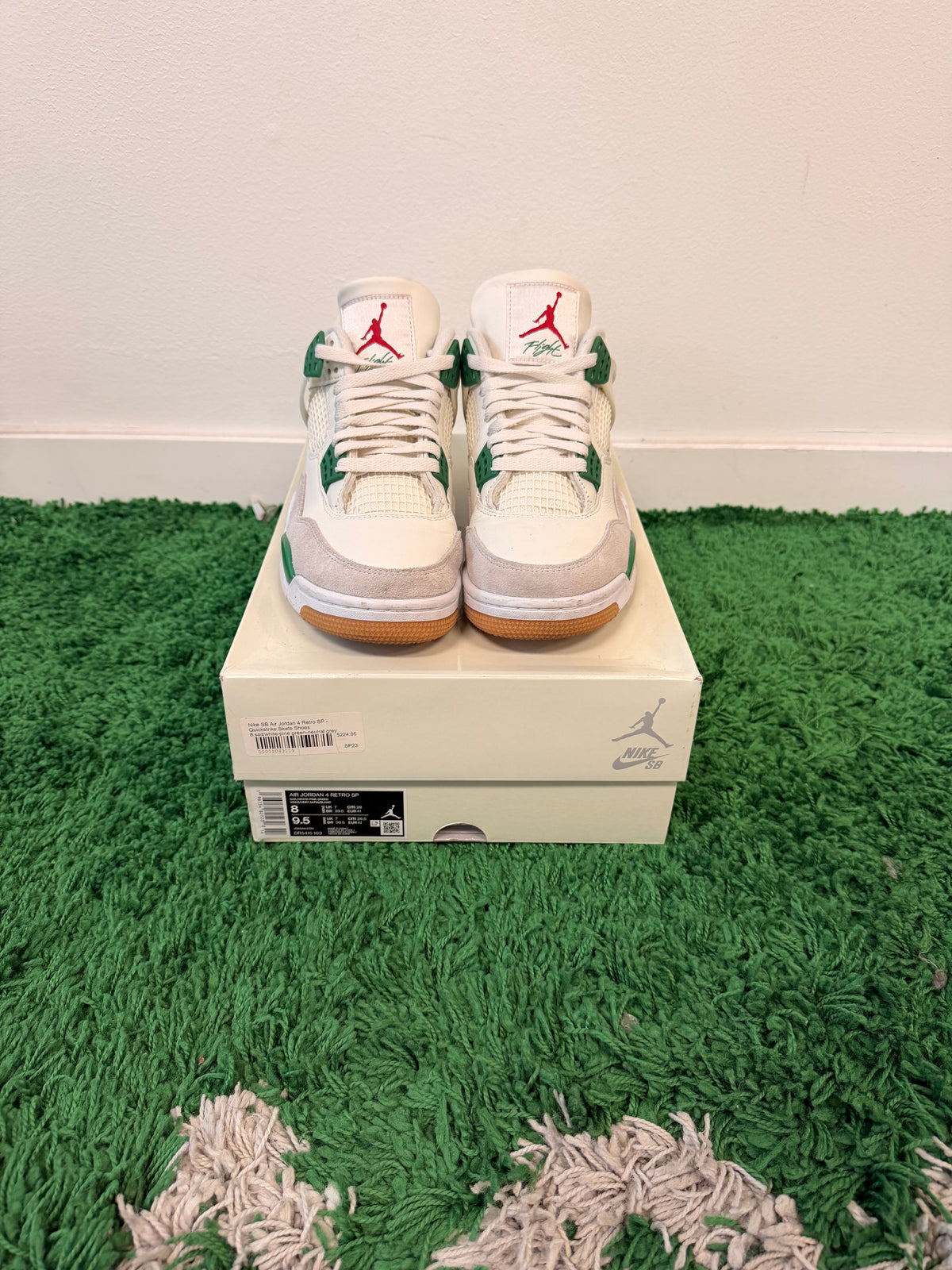 Used Jordan 4 Retro SB Pine Green (Men’s)