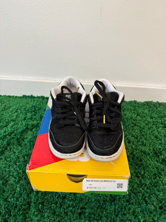 USED Nike SB Dunk Low Medicom Toy 2020 (PS)