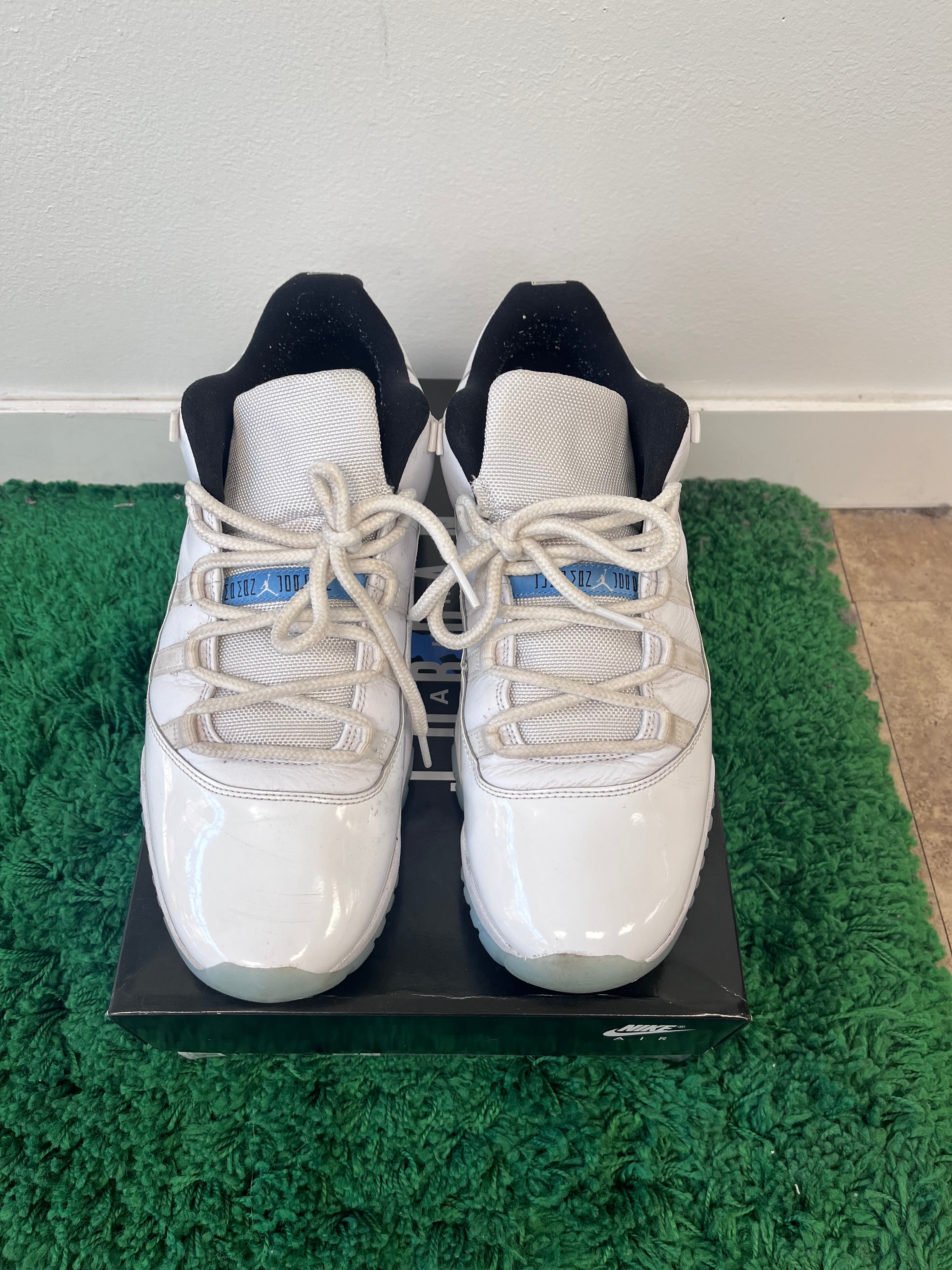 USED Jordan 11 Retro Low Legend Blue (Men’s)