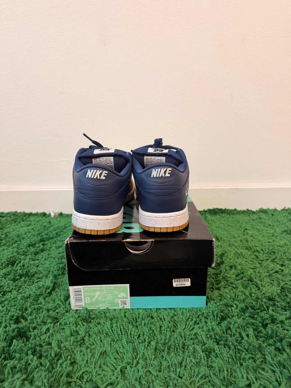 Used Nike Sb Dunk Low Supreme Jewel Swoosh Gold (Men’s)