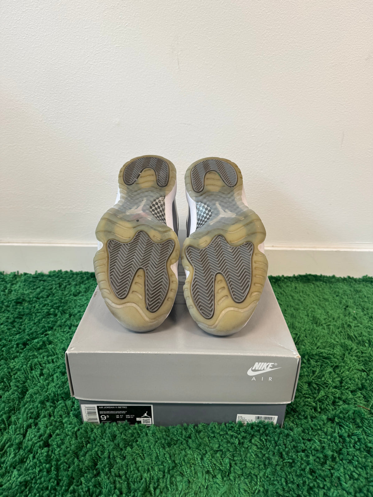 Used Jordan 11 Retro Cool Grey 2021 (Men’s)