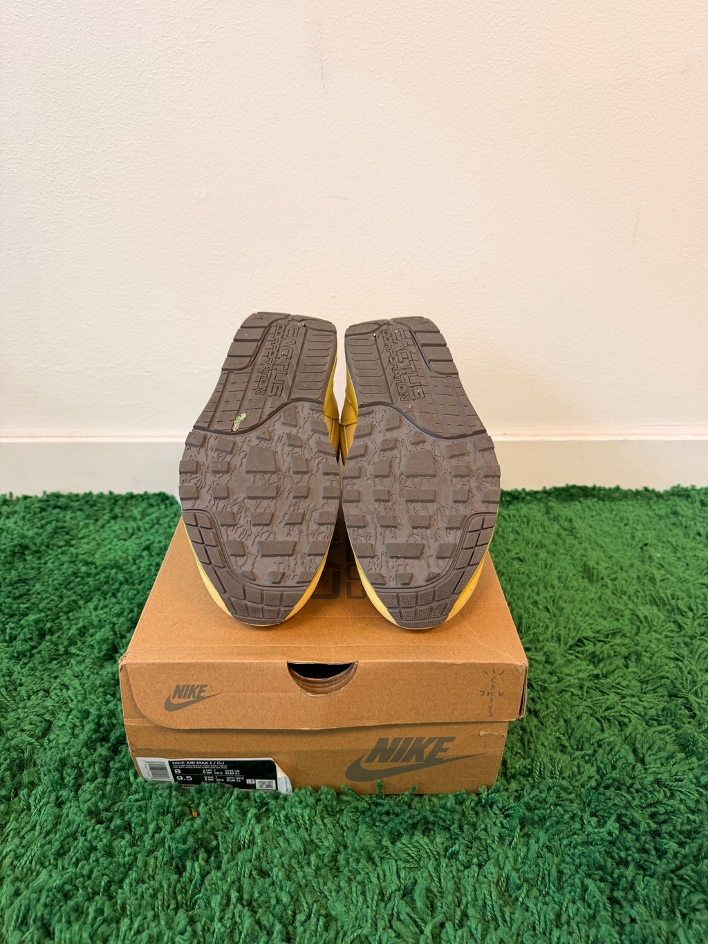 Used Nike Air Max 1 Travis Scott Cactus Jack Saturn Gold (Men’s)