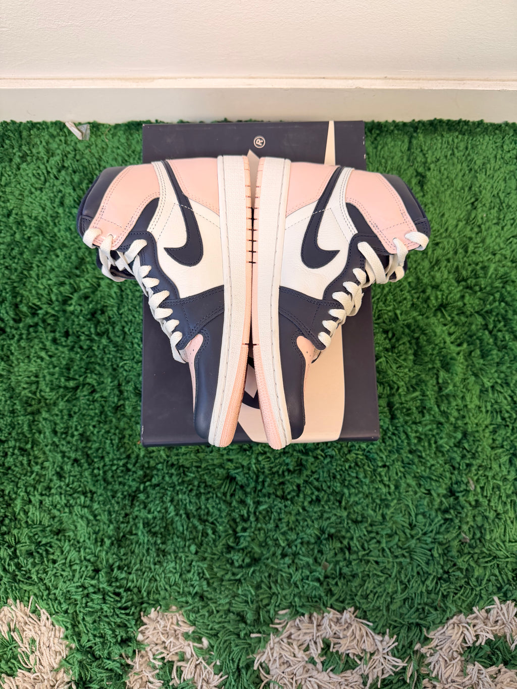 Used Jordan 1 Retro High OG Atmosphere (Women’s)