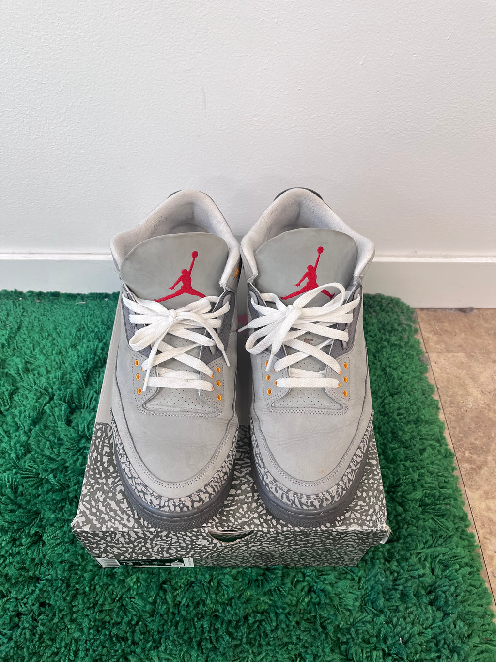 Used Jordan 3 Cool Grey Retro (MENS)