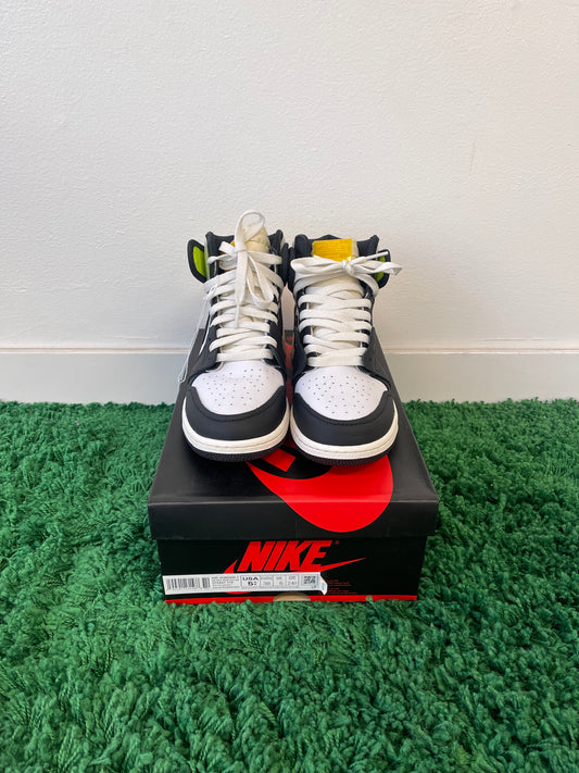 Used Jordan 1 Retro High White Black Volt University Gold (Youth)