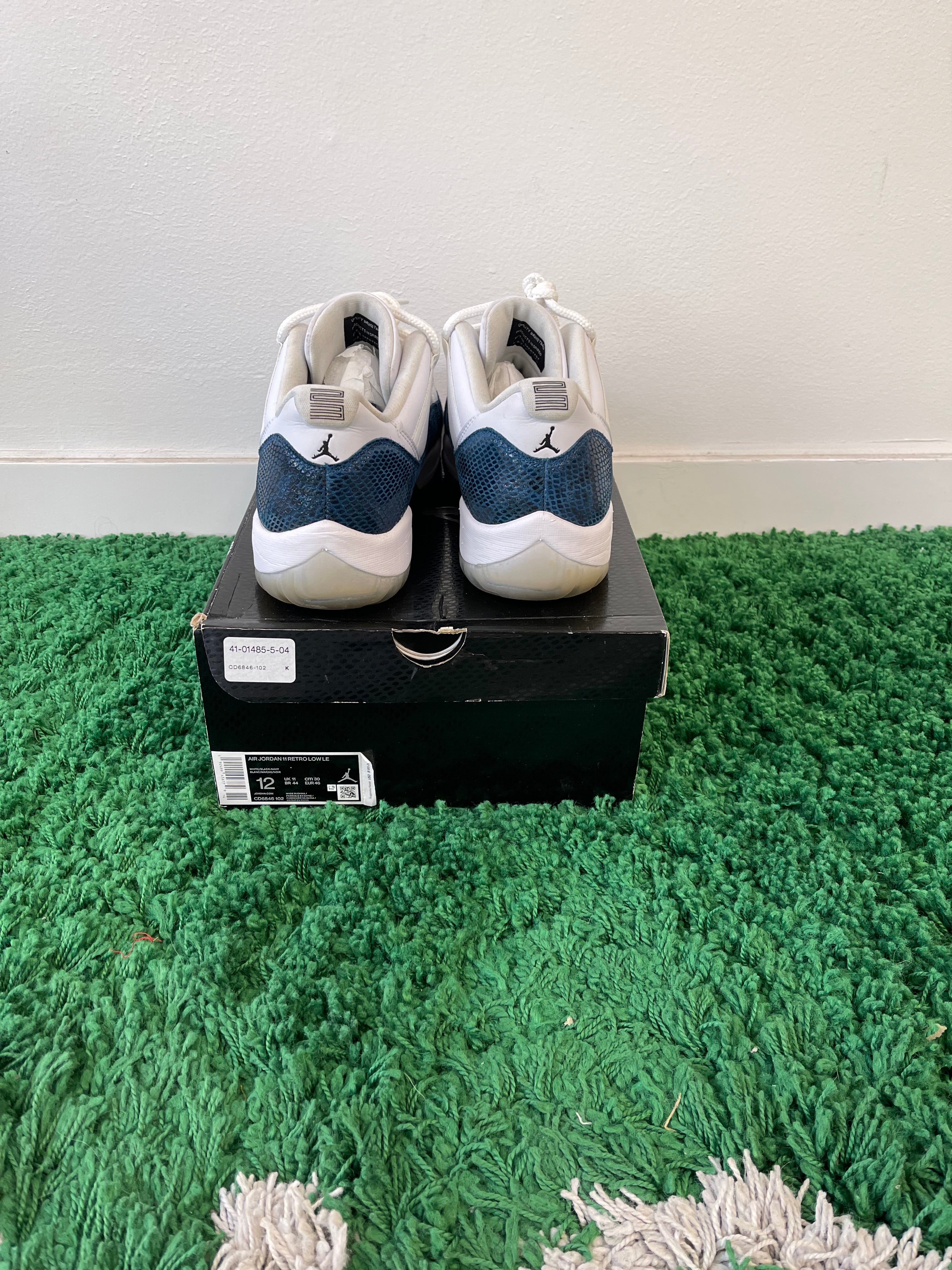 Used Jordan 11 Low Snake Navy 2019