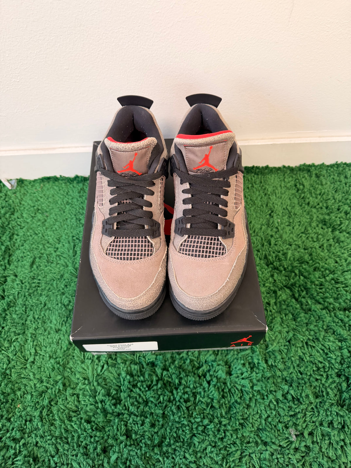 Used Jordan 4 Retro Taupe Haze (GS)