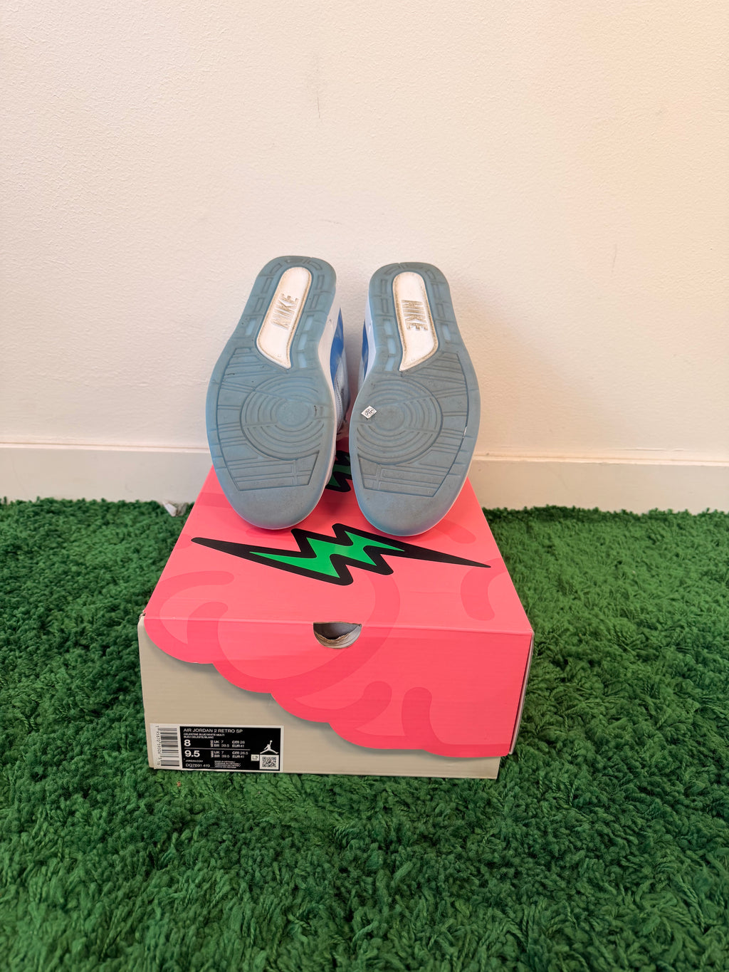 Used Jordan Retro 2 J Balvin (Men’s)