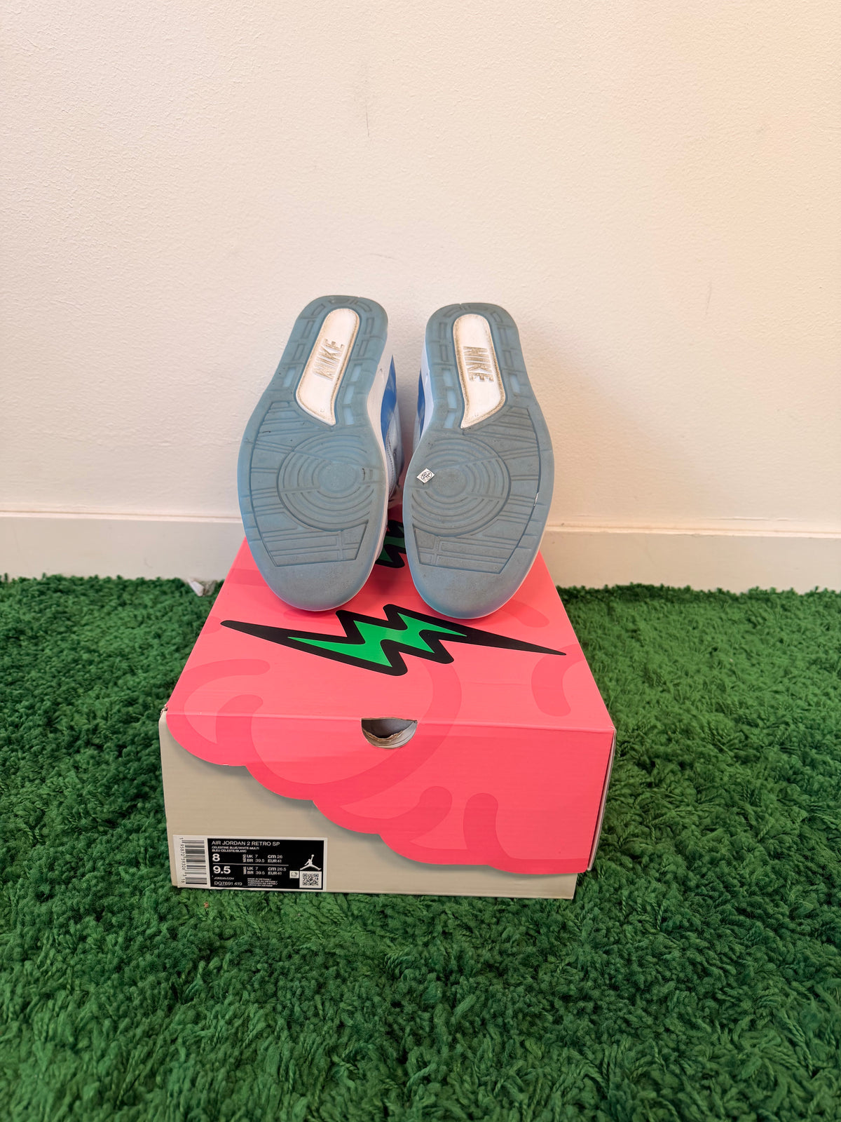 Used Jordan Retro 2 J Balvin (Men’s)