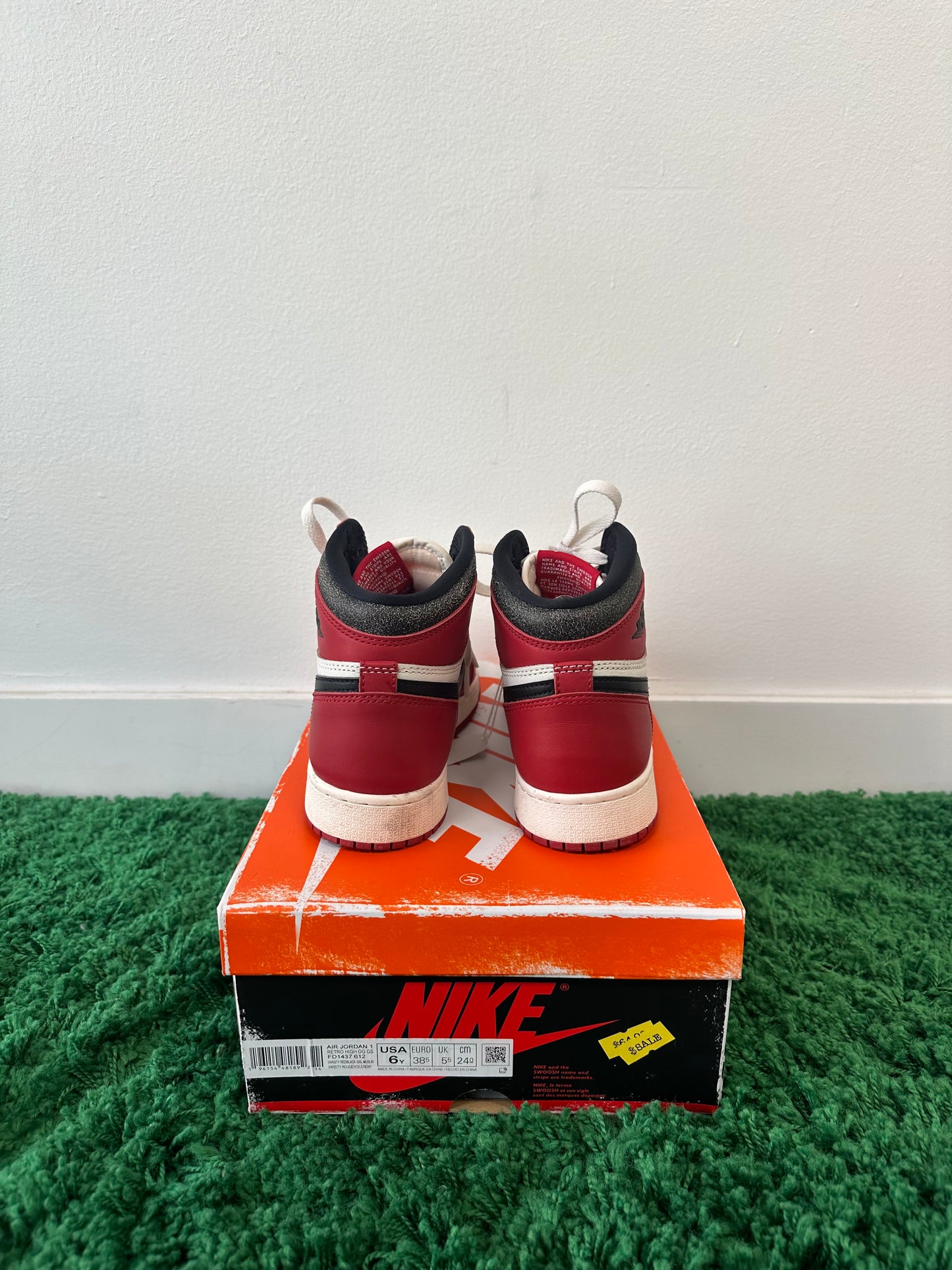 Used Jordan 1 Retro High OG Lost And Found (Youth)