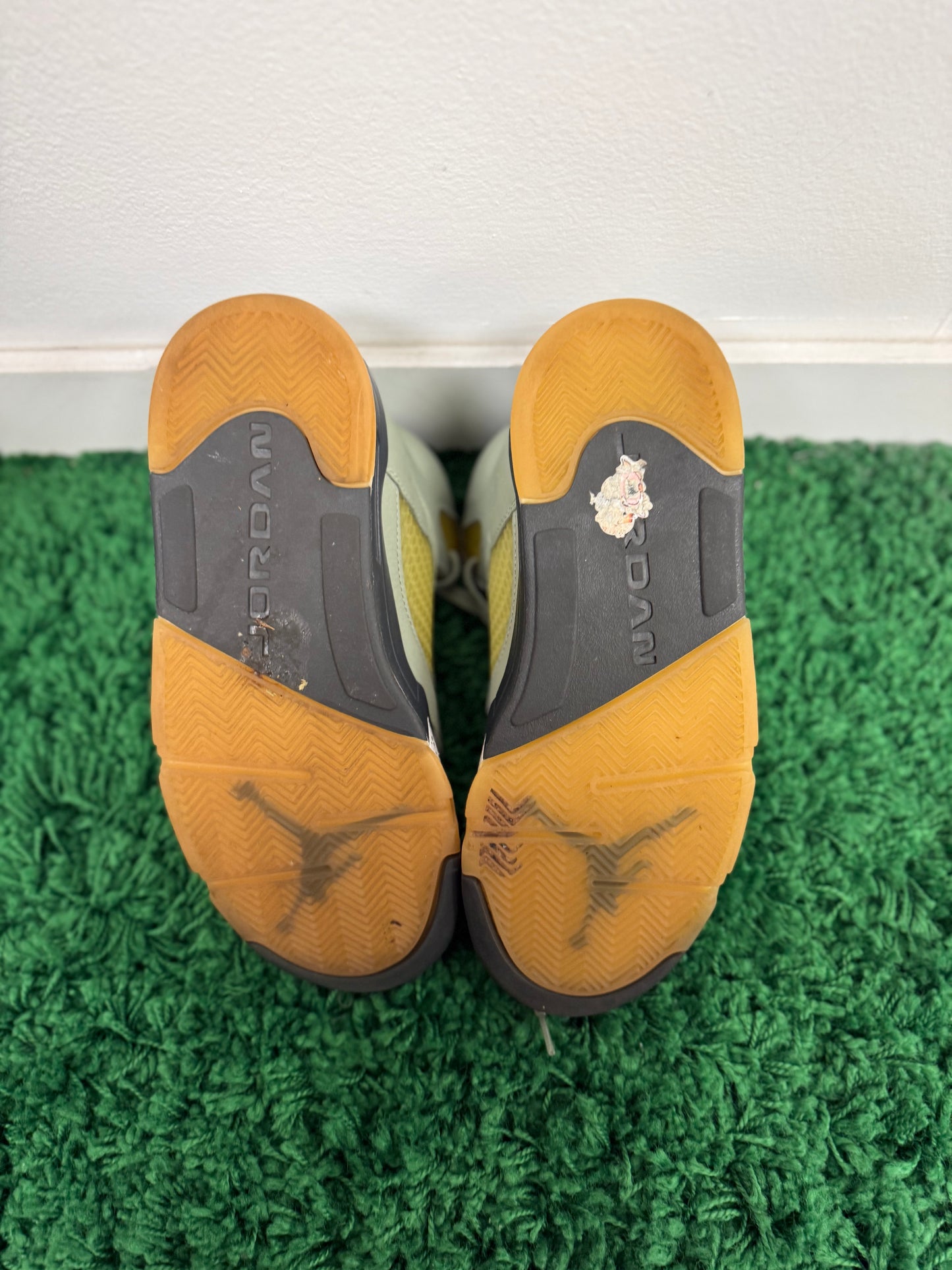 Used Jordan 5 Retro Jade Horizon (Men’s)