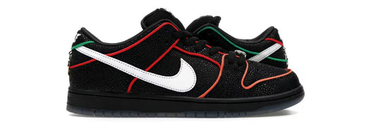 Nike SB Dunk Low Bronx Girls Skate (Men’s)