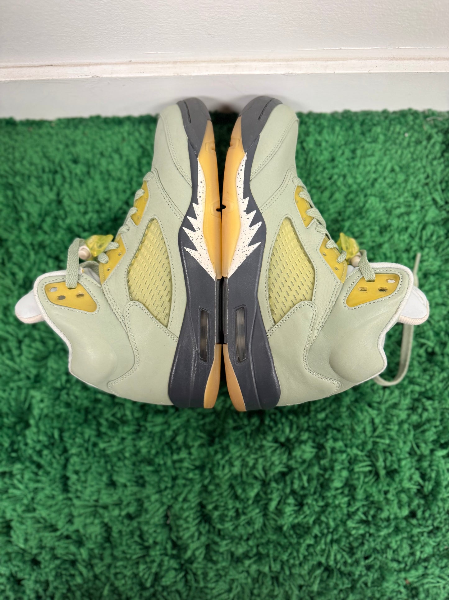 Used Jordan 5 Retro Jade Horizon (Men’s)