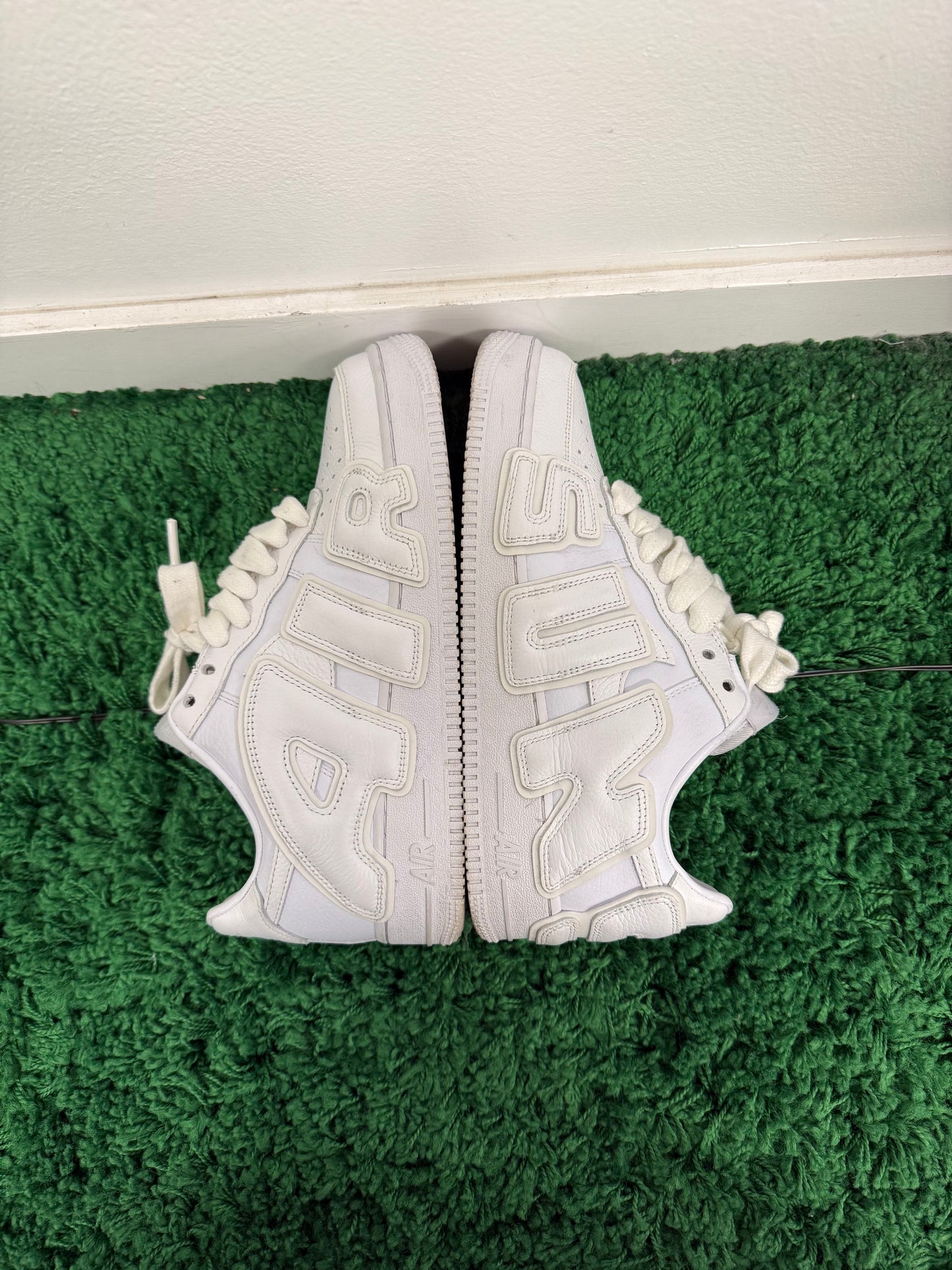 Used Nike Air Force 1 Low
Cactus Plant Flea Market White (Men’s)