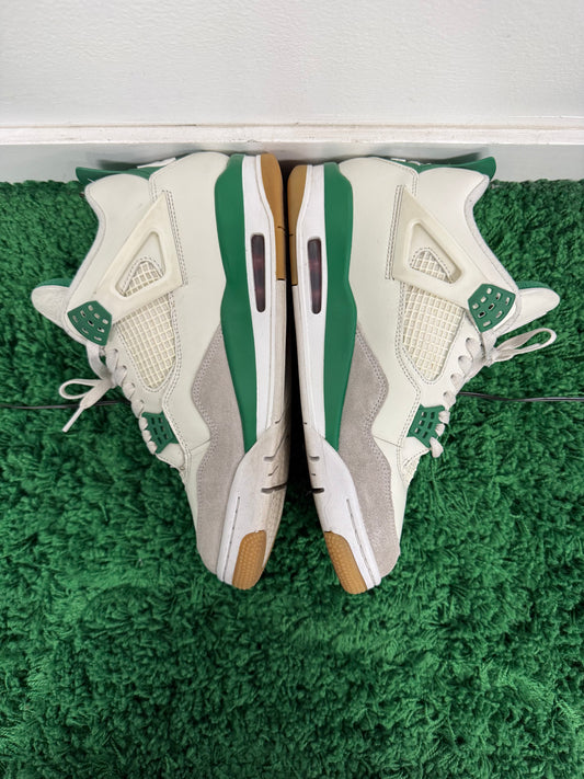 Used Jordan 4 Retro SB Pine Green (Men’s)