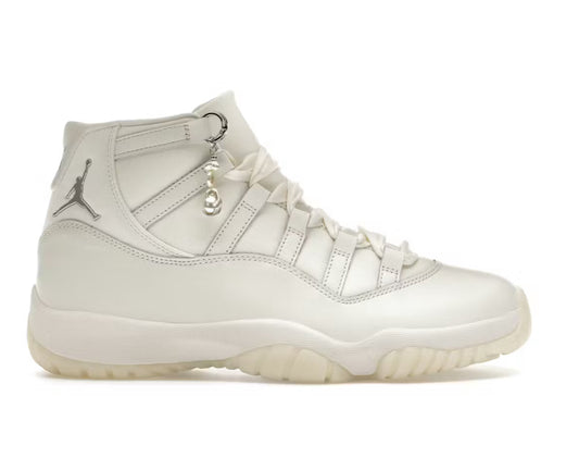 Jordan 11 Retro Pearl (Women’s)