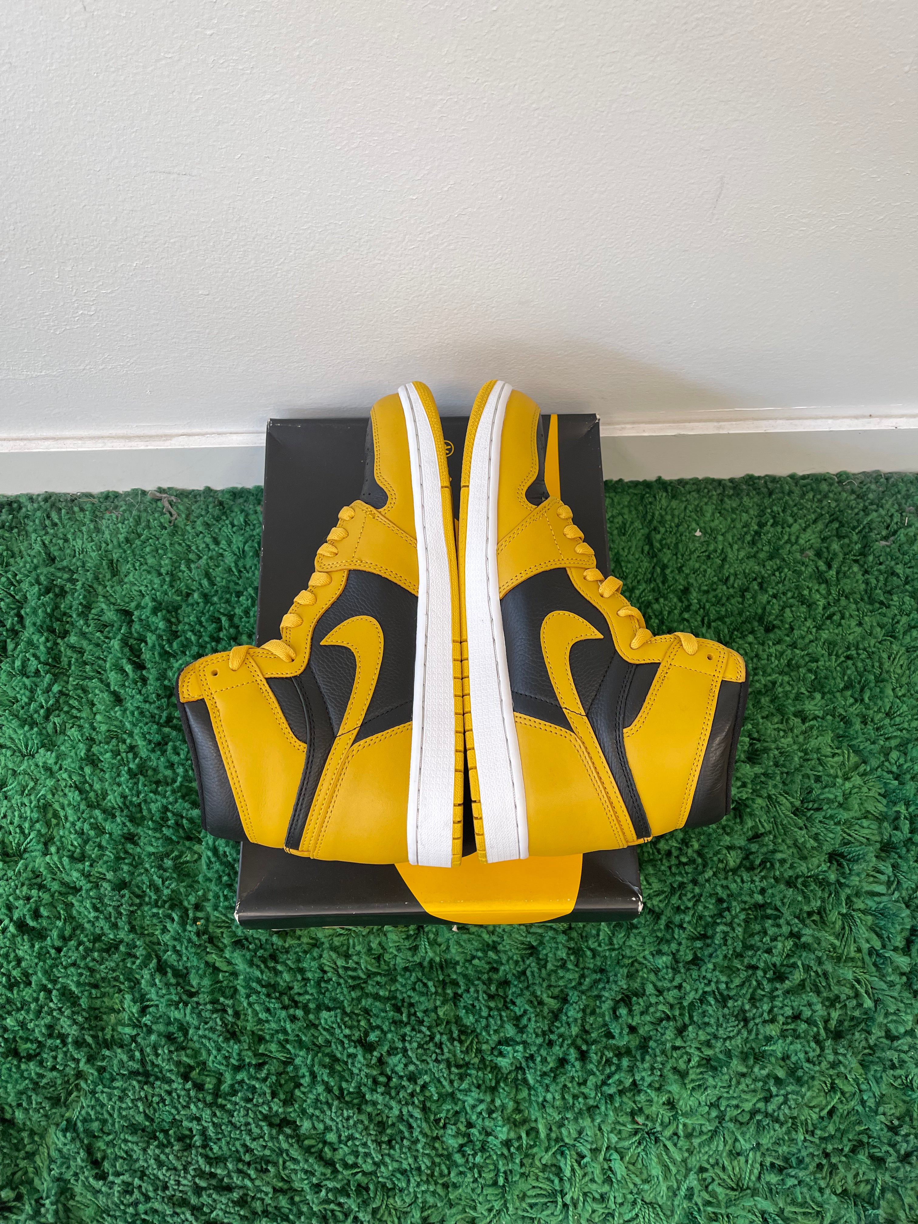 Used Jordan 1 Retro High Pollen (Men’s)