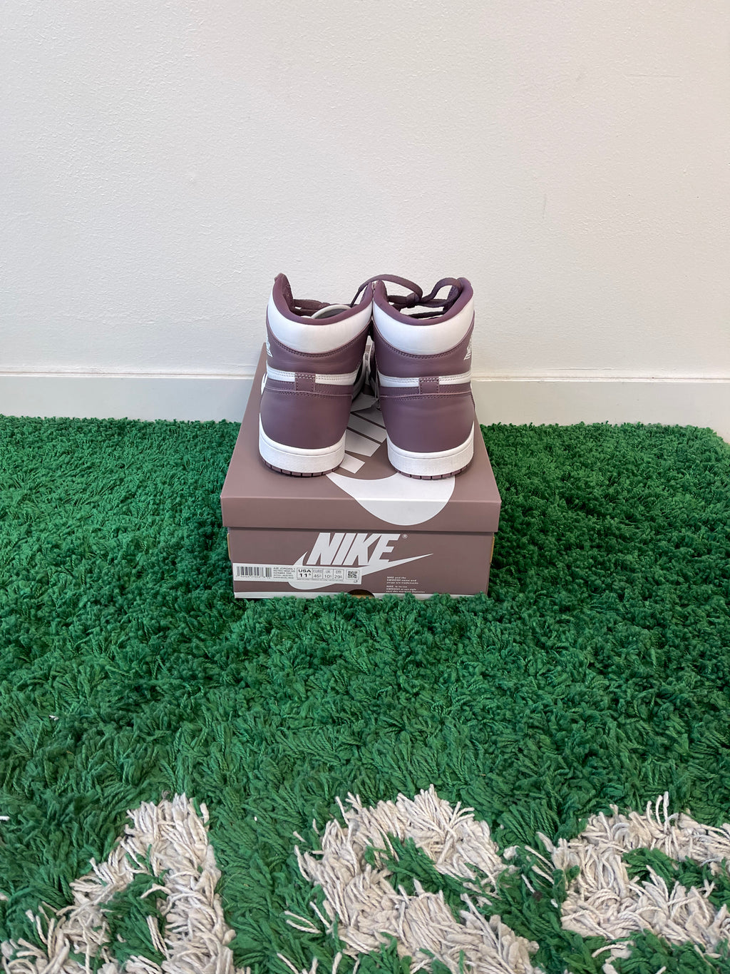 Used Jordan 1 Retro High OG Mauve (Men’s)