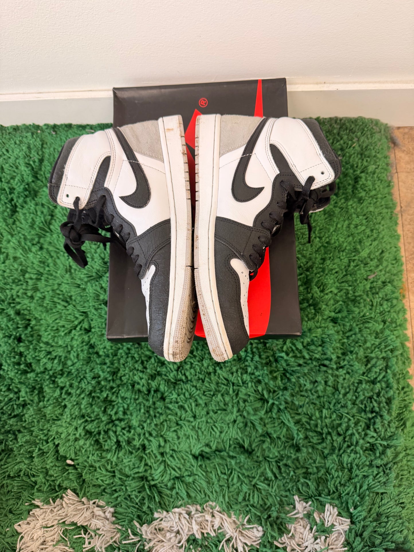 Used Jordan 1 Retro High OG Bleached Coral (Men’s)