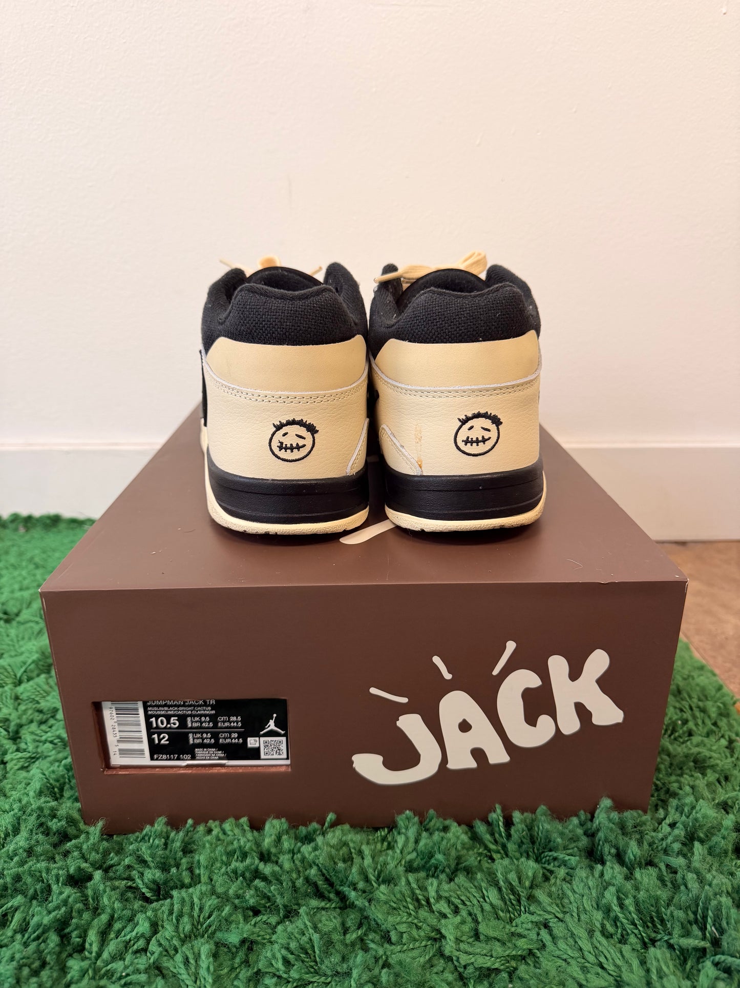 Used Jordan Jumpman Jack TR Travis Scott Bright Cactus (Men’s)