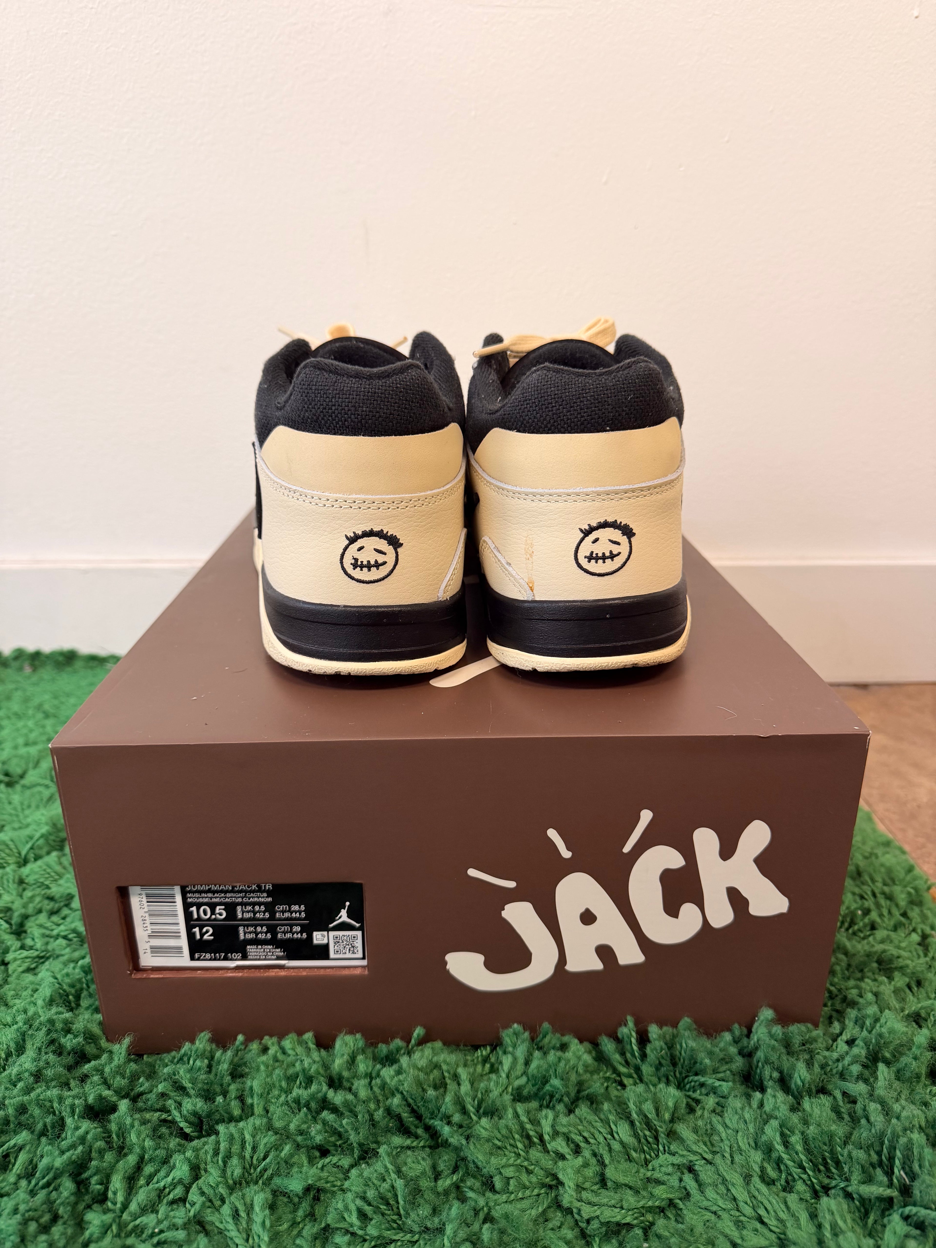 Used Jordan Jumpman Jack TR Travis Scott Bright Cactus (Men’s)