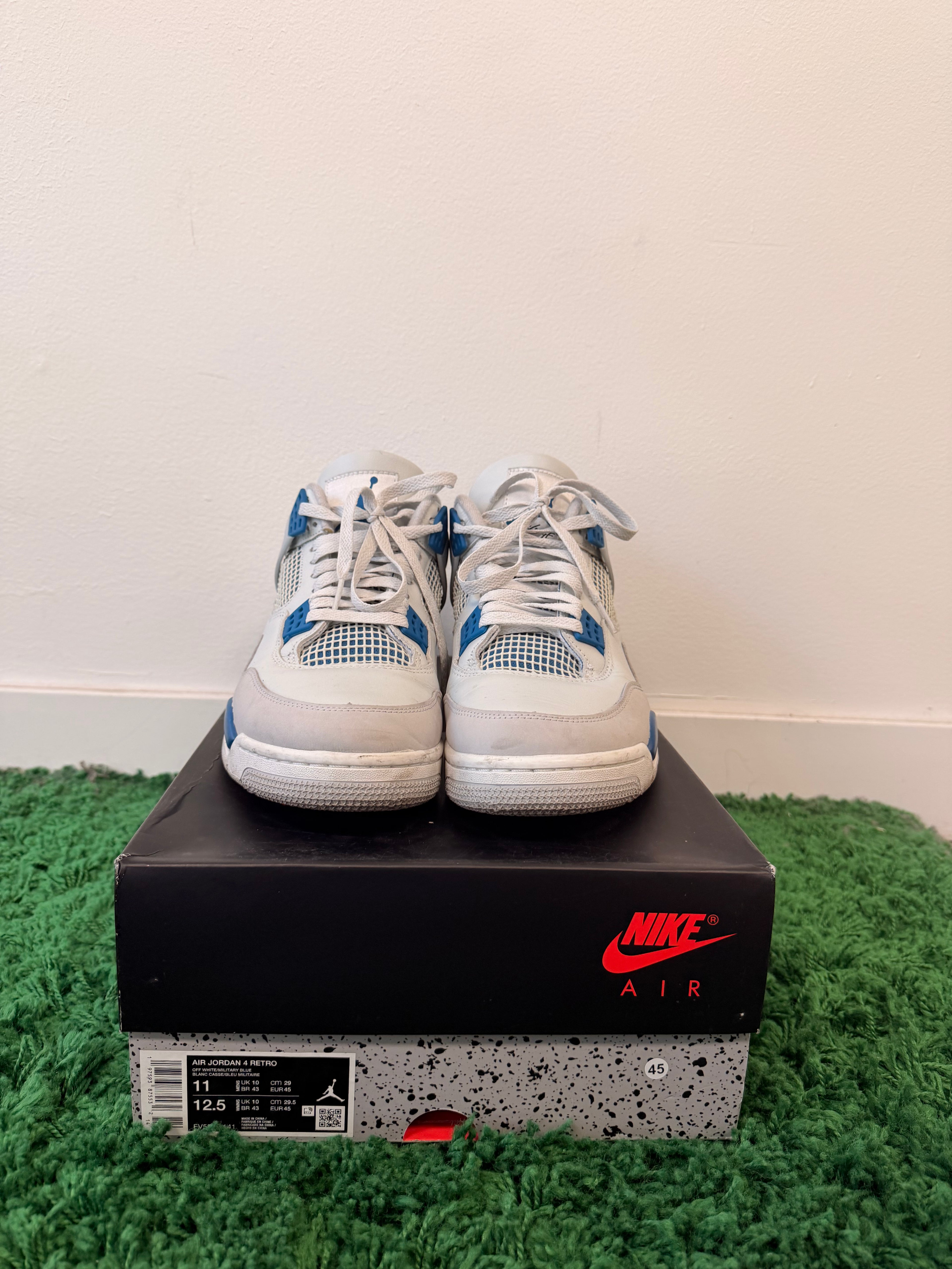 Used Jordan 4 Retro Military Blue 2024 (Men’s)