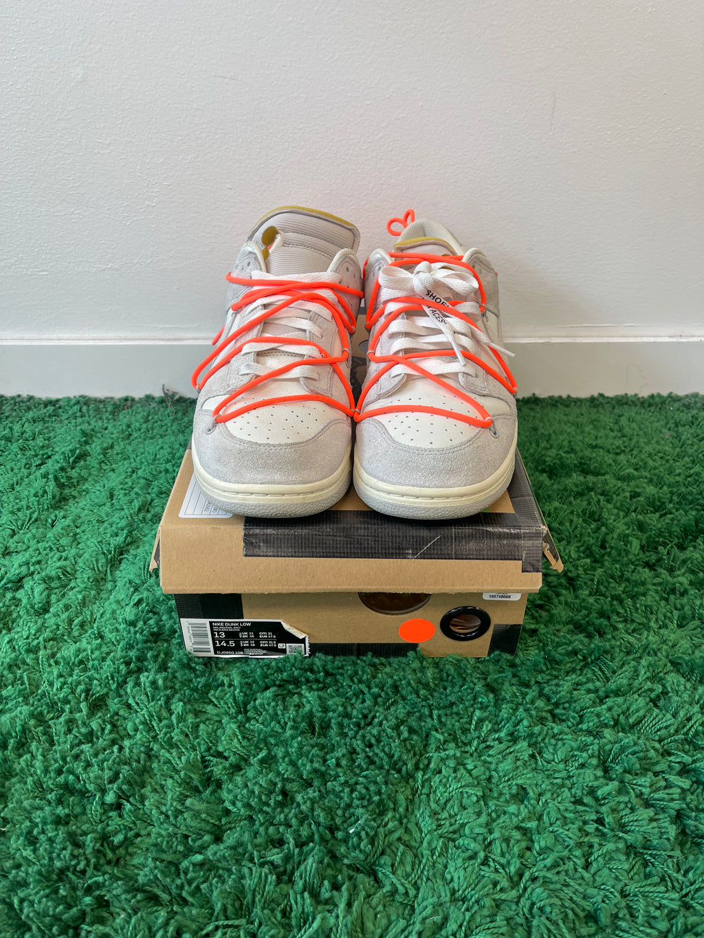 Used Nike Dunk Low Off-White Lot 11 (Men’s)