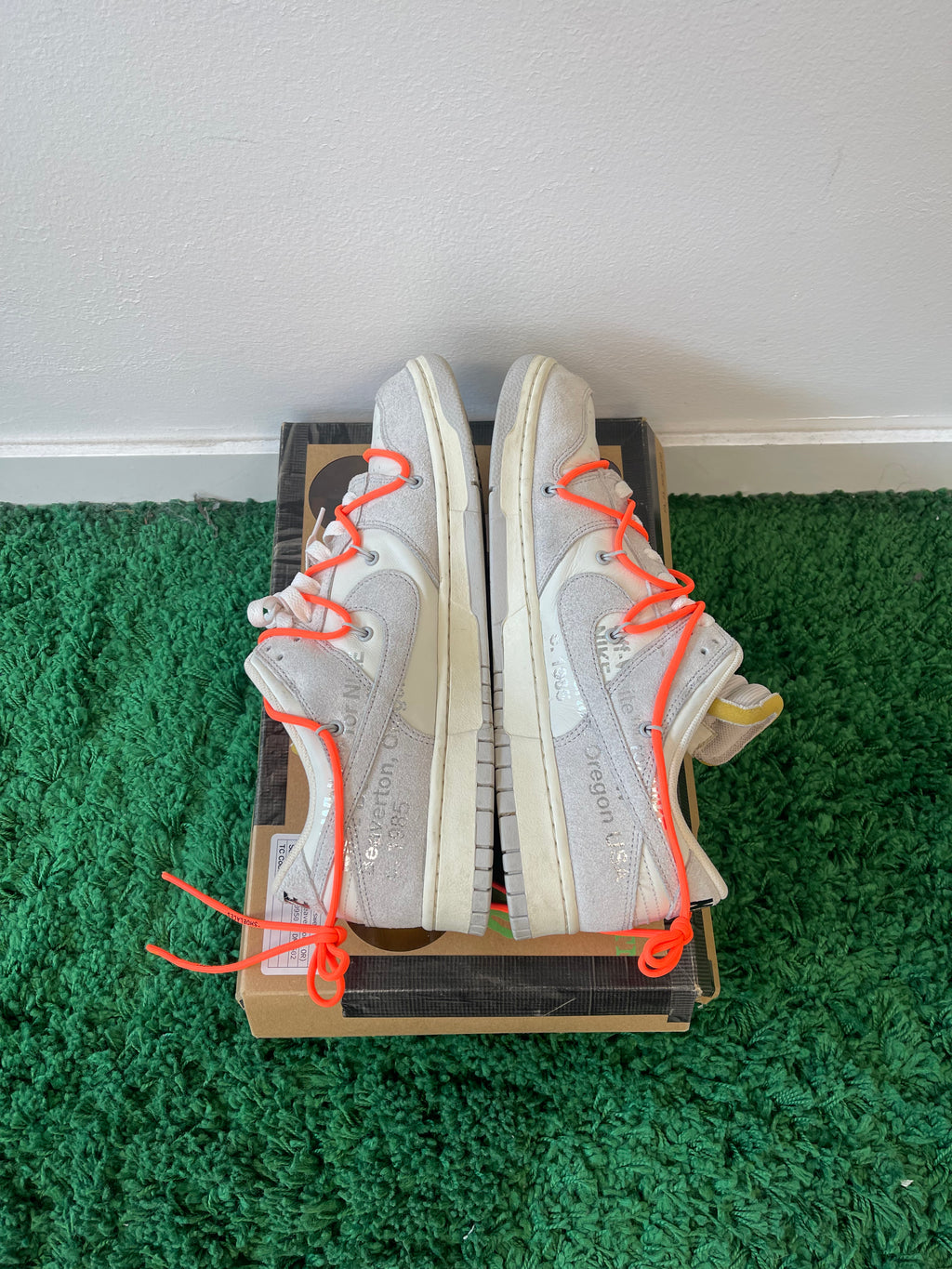 Used Nike Dunk Low Off-White Lot 11 (Men’s)