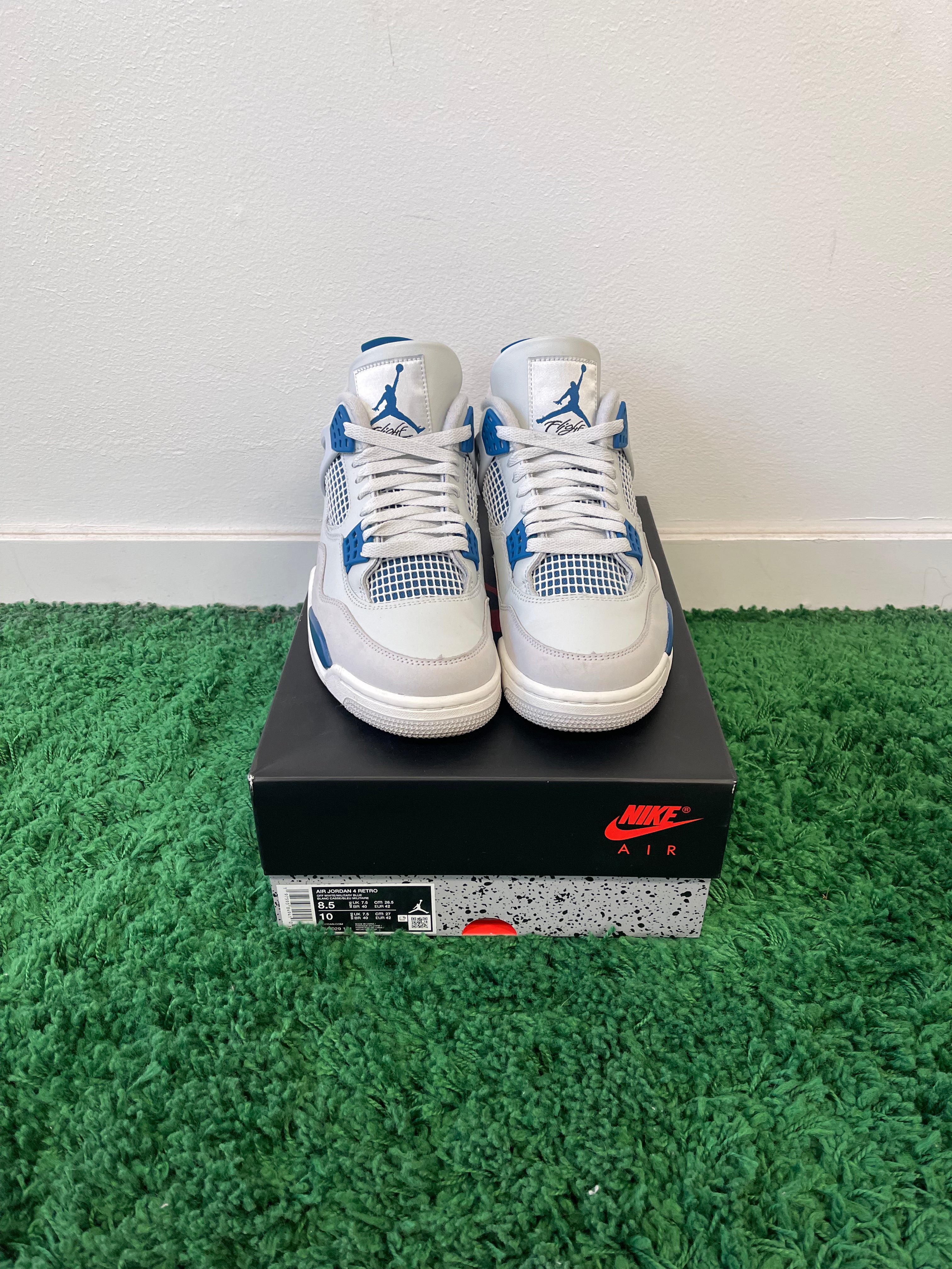 Used Jordan 4 Retro Military Blue 2024 (Men’s)