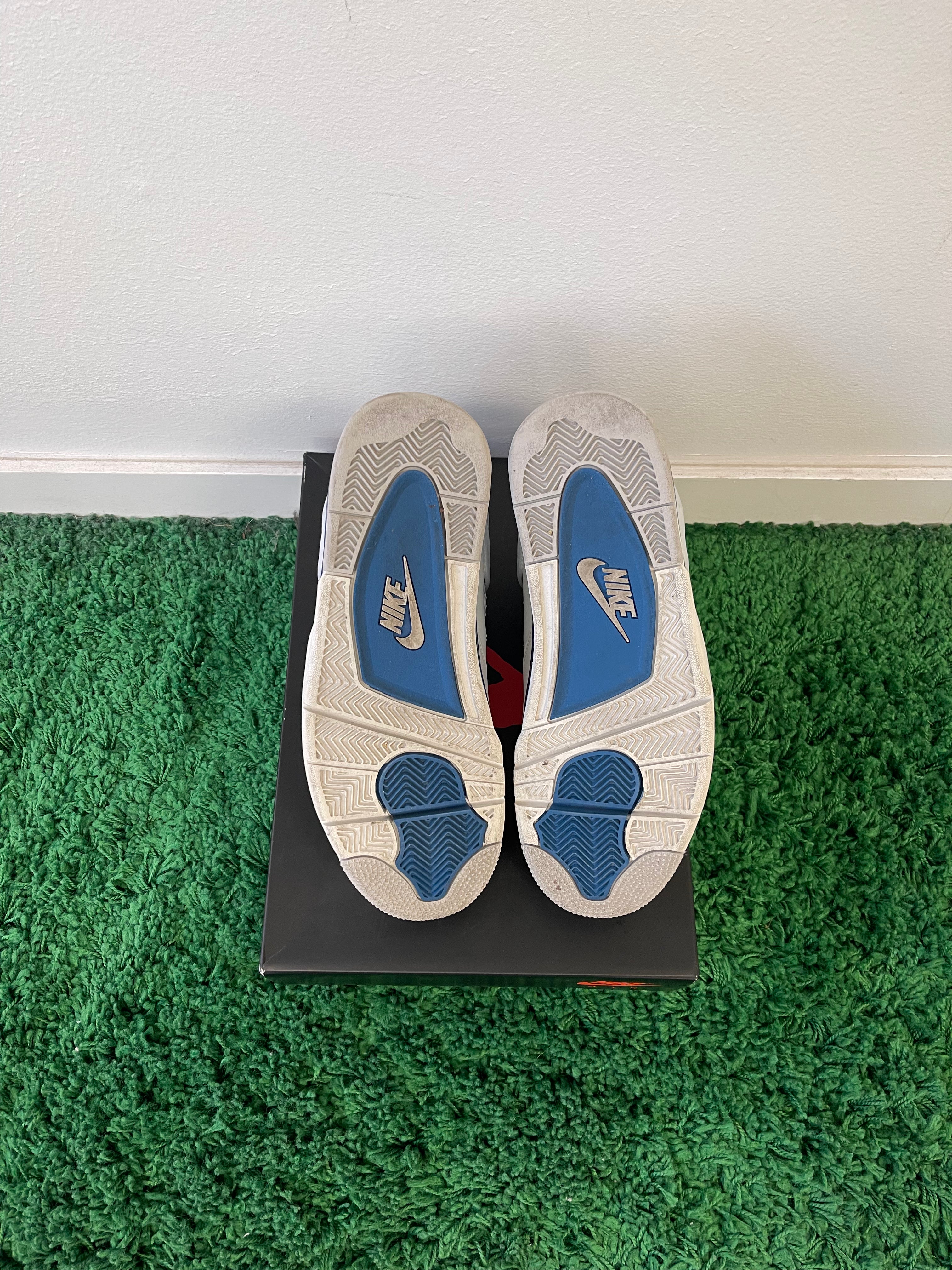 Used Jordan 4 Retro Military Blue 2024 (Men’s)