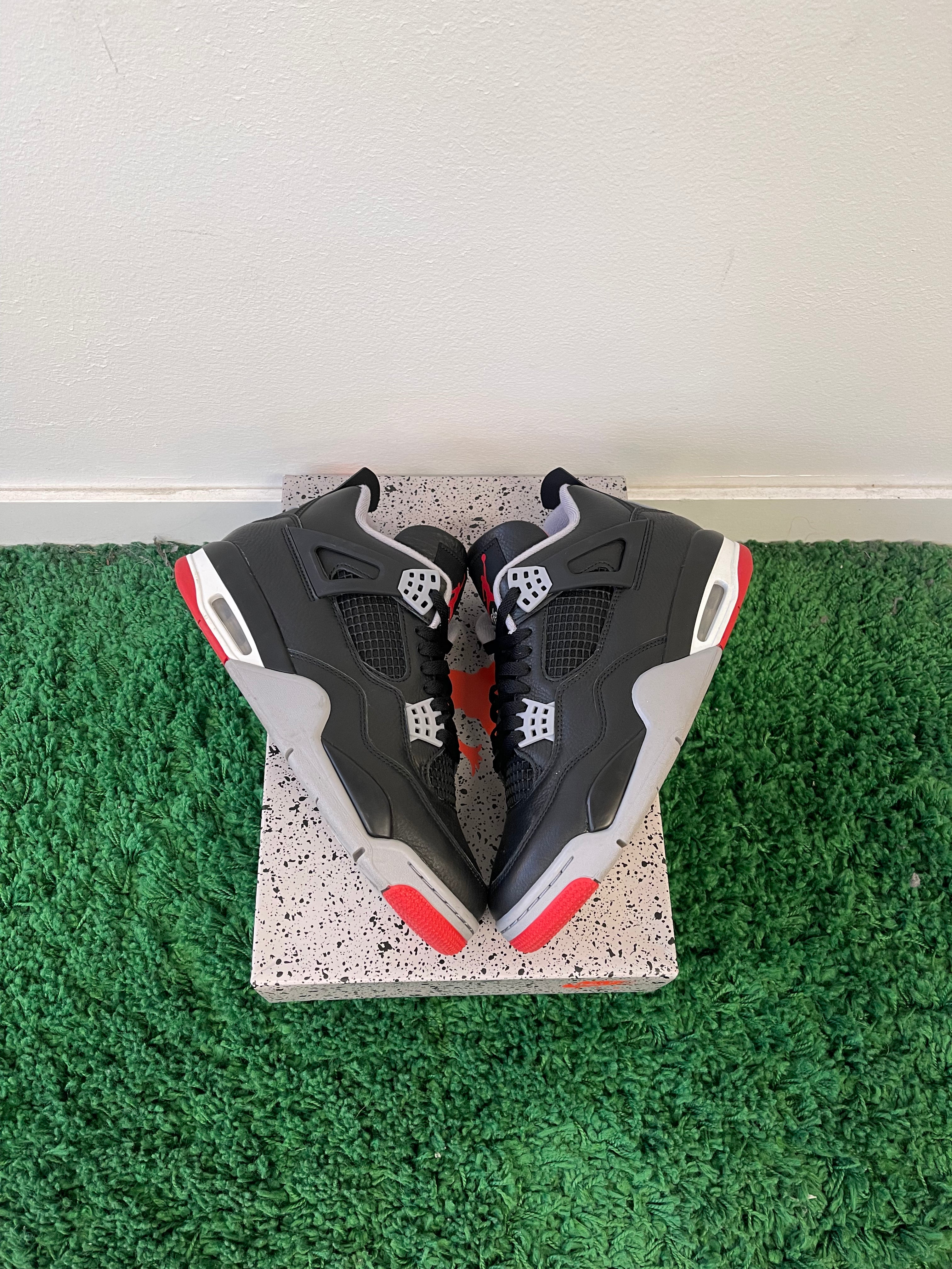 Used Jordan 4 Retro Bred Reimagined (Men’s)